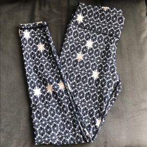 High waisted Fabletics leggings